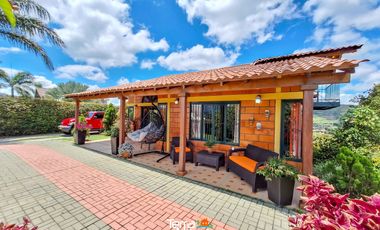 Finca con hermosa vista en venta El Peñol