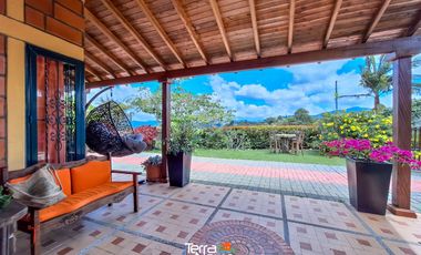 Finca con hermosa vista en venta El Peñol
