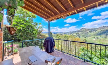 Finca con hermosa vista en venta El Peñol