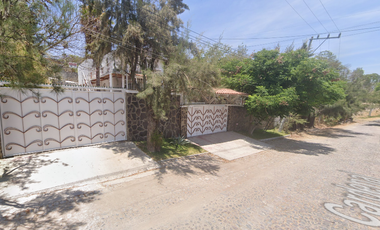 Preciosa y Amplia Propiedad a Precio de Remate. Cardenal 66, Chapala Haciendas, 45946 Chapala Haciendas, Jal., México