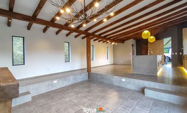 Finca nueva con bonita vista en venta El Peñol