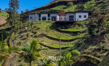 Finca nueva con bonita vista en venta El Peñol