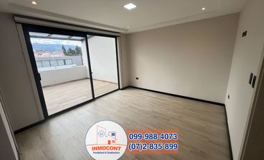 AMPLIA CASA DE CINCO DORMITORIOS EN VENTA, Sector Sudamericano Ricaurte C1432