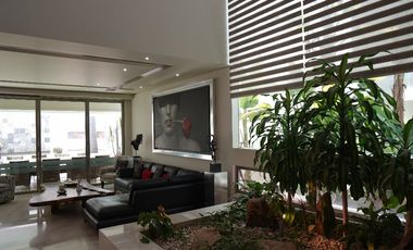 Casa moderna en Venta frente a parque dentro de Valle Real