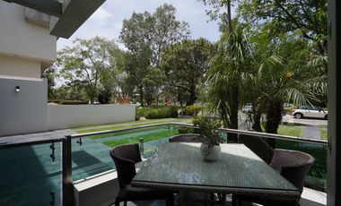 Casa moderna en Venta frente a parque dentro de Valle Real