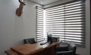 Casa moderna en Venta frente a parque dentro de Valle Real