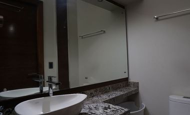 Casa moderna en Venta frente a parque dentro de Valle Real
