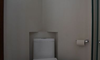 Casa moderna en Venta frente a parque dentro de Valle Real