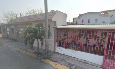 CASA EN VENTA EN FRACCIONAMIENTO CD OLMECA VERACRUZ