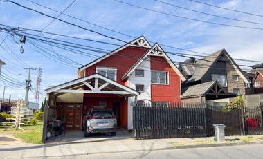 Casa en condominio sector Lomas Coloradas · Venta $130.000.000