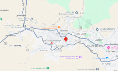 Casa Ubicada en Colonia  Javier Barros Sierra con 3 Reamaras y 140m2 a solo unos minutos del Parque La Encantada.