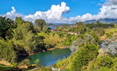 Finca con hermosa vista panorámica en venta El Peñol