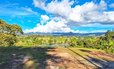 Finca con hermosa vista panorámica en venta El Peñol