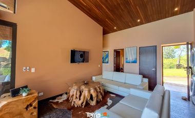 Cabaña en unidad cerrada de alto nivel en venta Guatapé