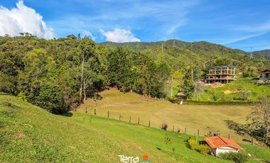 Finca con hermosa vista panorámica en venta Guatapé