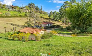 Finca con hermosa vista panorámica en venta Guatapé