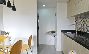 Apartamento de 2 alcobas y estudio en venta. Sabaneta - Las Lomitas