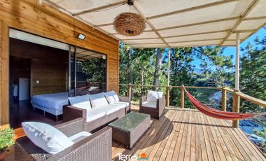 Finca con hermosa vista y acceso directo al embalse en venta Guatapé