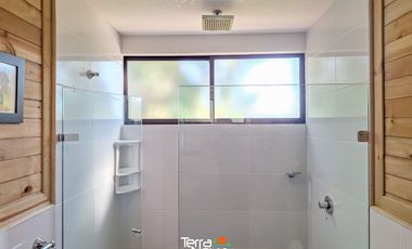Finca con hermosa vista y acceso directo al embalse en venta Guatapé