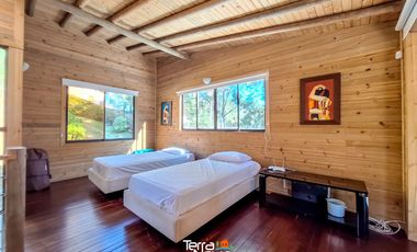 Finca con hermosa vista y acceso directo al embalse en venta Guatapé