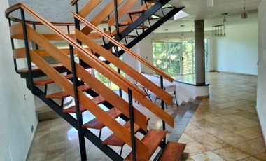 Casa en condominio en Renta en Bosques de Tarango