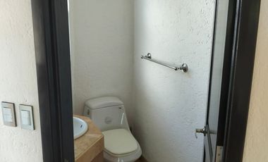 Casa en condominio en Renta en Bosques de Tarango