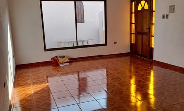Casa en VENTA buen sector en Arica
