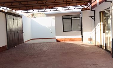Casa en VENTA buen sector en Arica