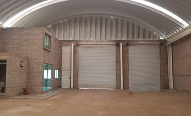 Bodegas industriales al sur 3 juntas con oficinas $27'500,000