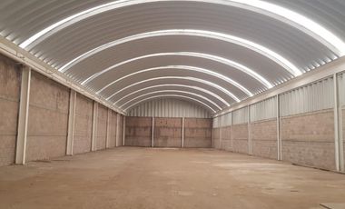 Bodegas industriales al sur 3 juntas con oficinas $27'500,000