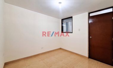 ¡Departamento En Venta! 1Er Piso En Urb. Previ Bocanegra - Callao