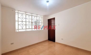 ¡Departamento En Venta! 1Er Piso En Urb. Previ Bocanegra - Callao