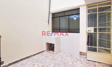 ¡Departamento En Venta! 1Er Piso En Urb. Previ Bocanegra - Callao