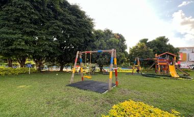 VENDOHERMOSA CASA EN BULEVAR DE LAS VILLAS PEREIRA