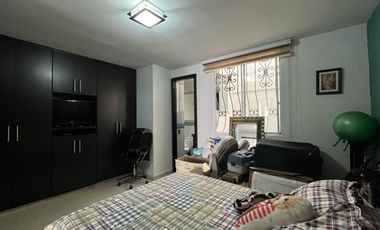 VENDOHERMOSA CASA EN BULEVAR DE LAS VILLAS PEREIRA