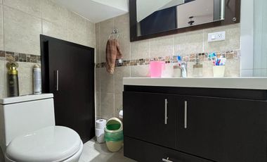 VENDOHERMOSA CASA EN BULEVAR DE LAS VILLAS PEREIRA