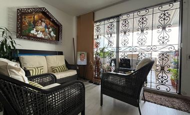 VENDOHERMOSA CASA EN BULEVAR DE LAS VILLAS PEREIRA