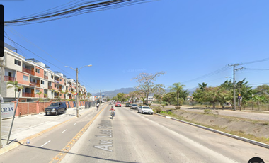 Casa Ubicada en Colona Parque Las Palmas con 3 Recamaras y 70m2 a unos minutos del Aeropuerto.
