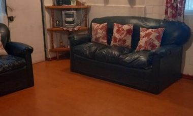 VENDE CASA PAREADA  de 2 pisos EN LINARES