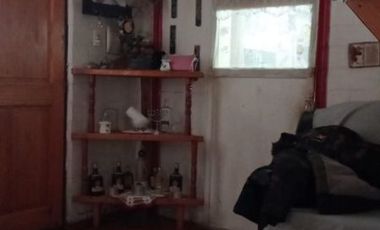 VENDE CASA PAREADA  de 2 pisos EN LINARES