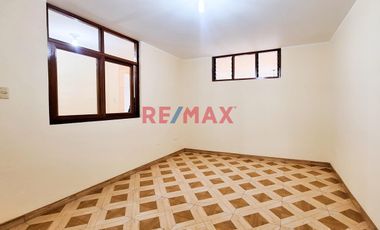 ¡Departamento En Venta! 3Er Piso En Urb. Previ Bocanegra - Callao