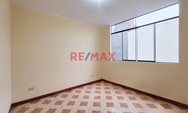 ¡Departamento En Venta! 3Er Piso En Urb. Previ Bocanegra - Callao