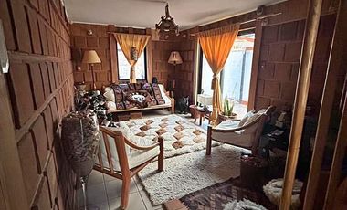 Catali propiedades vende amplia y hermosa casa en el sector de Peuco 4