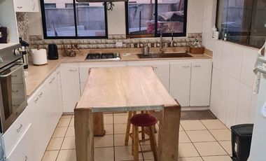 Catali propiedades vende amplia y hermosa casa en el sector de Peuco 4