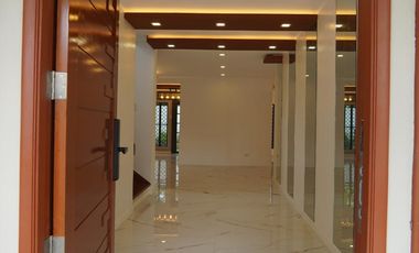 FS: Newly Renovated 4BR House & Lot in Posadas Village, Muntinlupa.