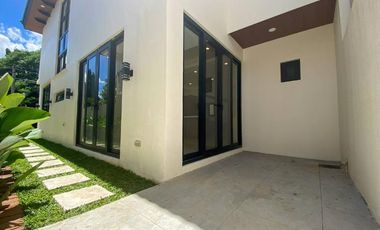 Contemporary 3-Bedroom House & Lot in Silang