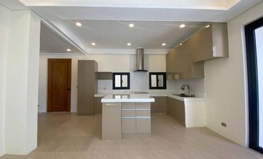 Contemporary 3-Bedroom House & Lot in Silang