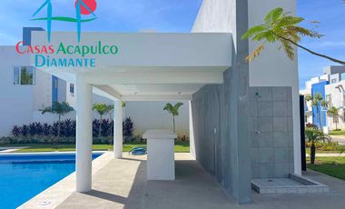 Casa en venta con jardín privado y vista a las áreas comunes