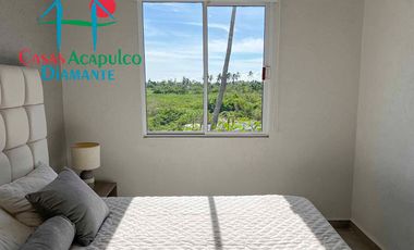 Casa en venta con jardín privado y vista a las áreas comunes