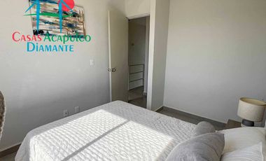 Casa en venta con jardín privado y vista a las áreas comunes